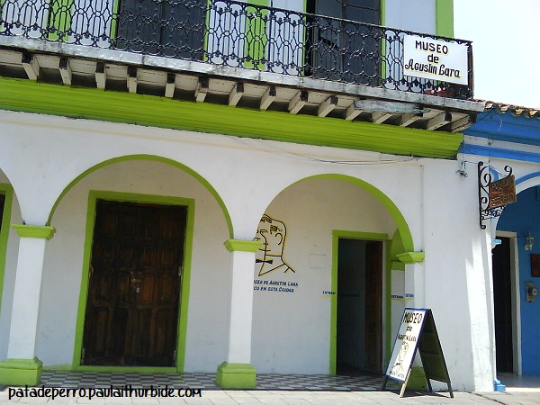 museo agustin lara tlacotapan veracruz mexico pata de perro